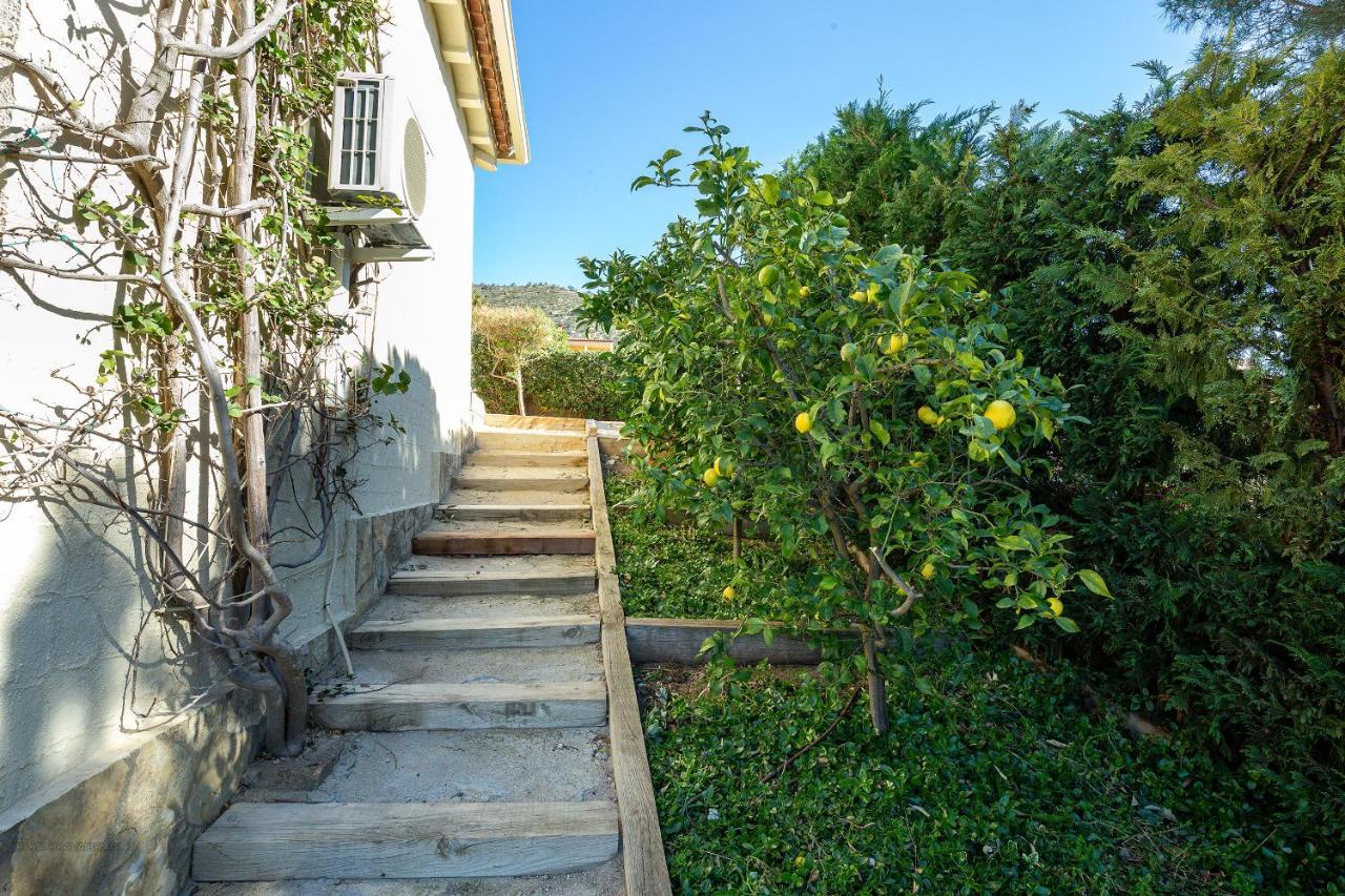 V013 - Villa Mas Isaac - Palau Saverdera Εξωτερικό φωτογραφία