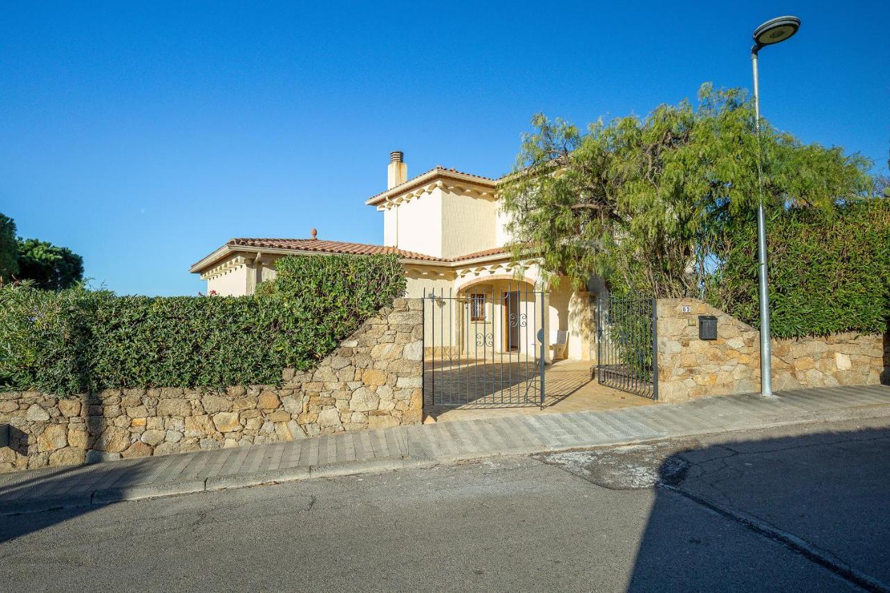 V013 - Villa Mas Isaac - Palau Saverdera Εξωτερικό φωτογραφία